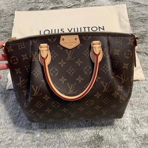 Turenne Pm Louis Vuitton crossbody dust bag